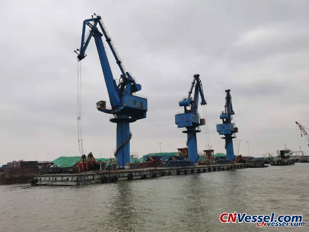 50-ton fully revolving floating crane for sale – excellent value.