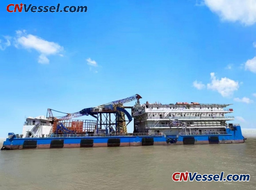 90-meter nearshore cable-laying vessel for sale.